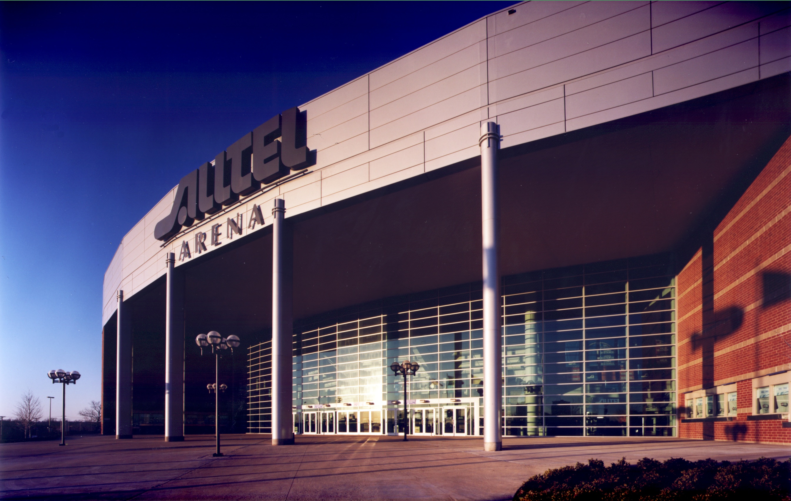 Verizon Arena (Alltel Arena) Polk Stanley Wilcox Architects