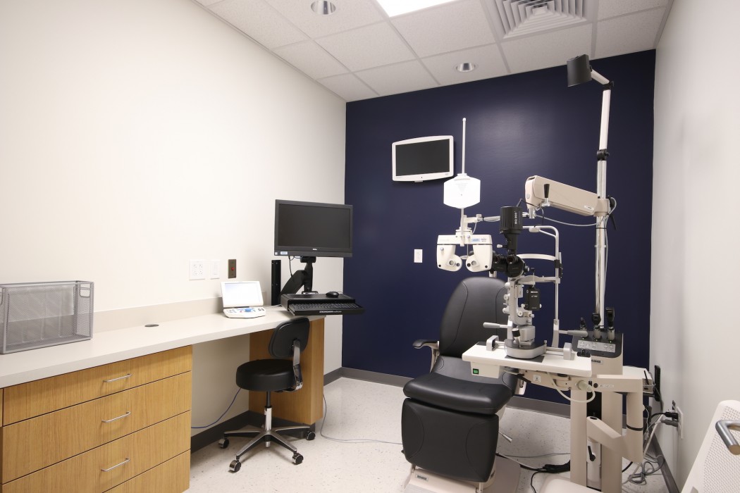 UAMS Jones Eye Institute Walker Family Simulation & Education Center