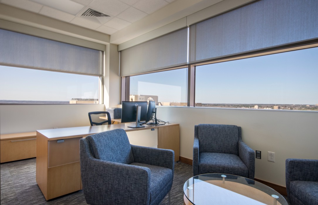 UAMS Jones Eye Institute Walker Family Simulation & Education Center